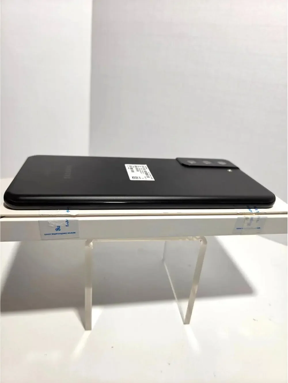 Samsung Galaxy S21 Plus 5G Bundle 128GB **CLEAN LCD SCREEN - EXTRAS INCLUDED!!!